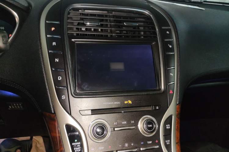Used Lincoln Nautilus 2019 2.0T Four-Wheel Drive Zunya Edition China VI Standard Audio And AC Panel