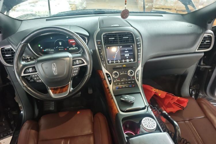 Used Lincoln Nautilus 2019 2.7T Four-Wheel Drive Prestige Edition China VI Standard Center Console