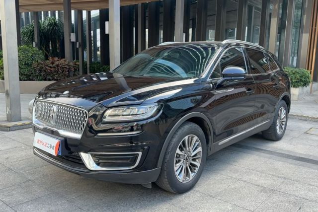 Ojetý Lincoln Nautilus 2019 2.0T Two-Wheel Drive Luxury Edition China VI Standard