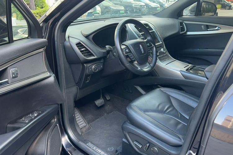 Used Lincoln Nautilus 2019 2.0T Two-Wheel Drive Luxury Edition China VI Standard Driver Seat