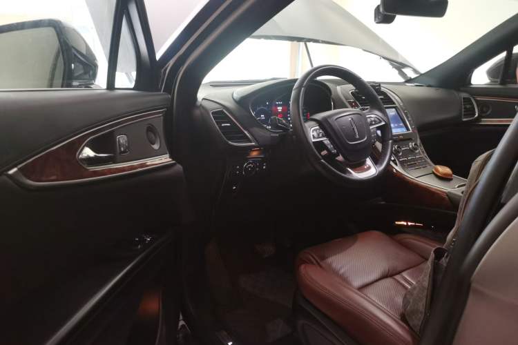 Used Lincoln Nautilus 2019 2.7T Four-Wheel Drive Prestige Edition China VI Standard Driver Seat