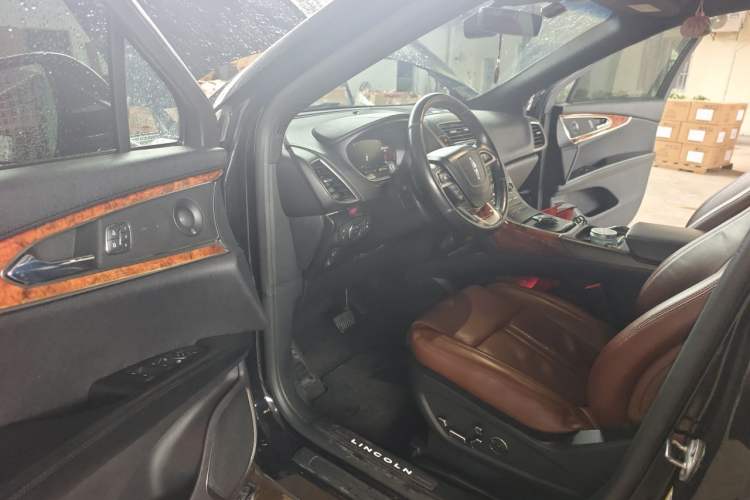 Used Lincoln Nautilus 2019 2.7T Four-Wheel Drive Prestige Edition China VI Standard Driver Seat