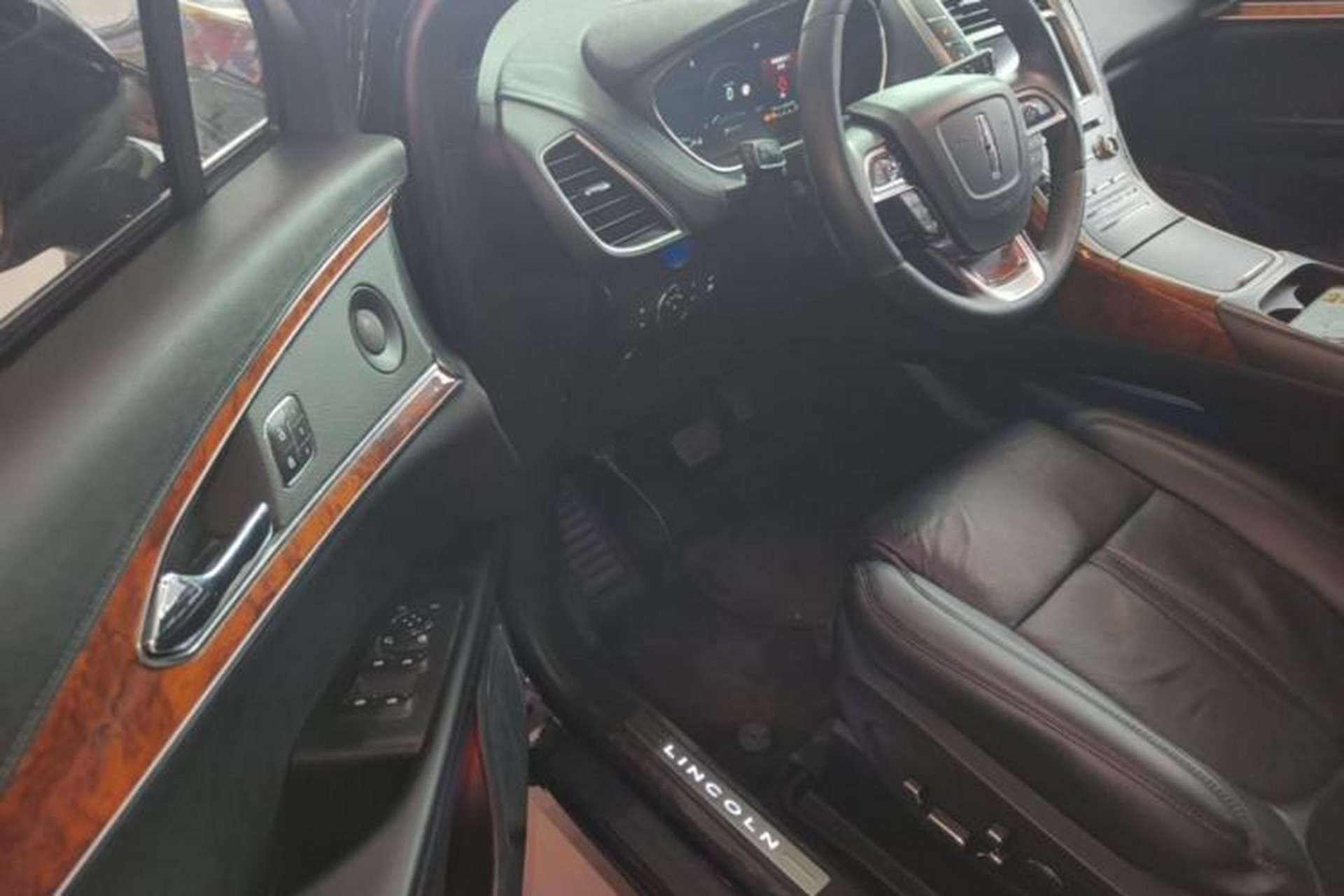 Used Lincoln Nautilus 2019 2.7T Four-Wheel Drive Prestige Edition China VI Standard Driver Seat