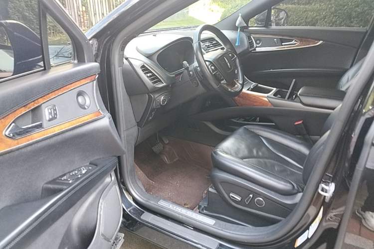 Used Lincoln Nautilus 2019 2.0T Four-Wheel Drive Zunya Edition China VI Standard Driver Seat