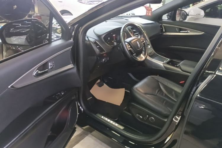 Used Lincoln Nautilus 2019 2.0T Two-Wheel Drive Luxury Edition China VI Standard Driver Seat