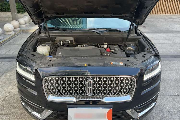 Used Lincoln Nautilus 2019 2.0T Two-Wheel Drive Luxury Edition China VI Standard Engine Bay