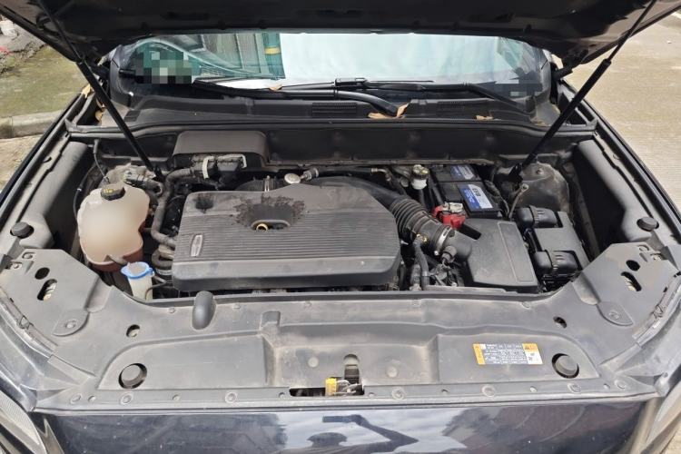 Used Lincoln Nautilus 2019 2.0T Four-Wheel Drive Zunya Edition China VI Standard Engine Bay