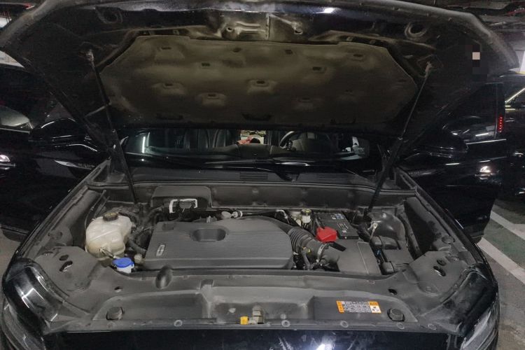 Used Lincoln Nautilus 2019 2.0T Four-Wheel Drive Zunya Edition China VI Standard Engine Bay