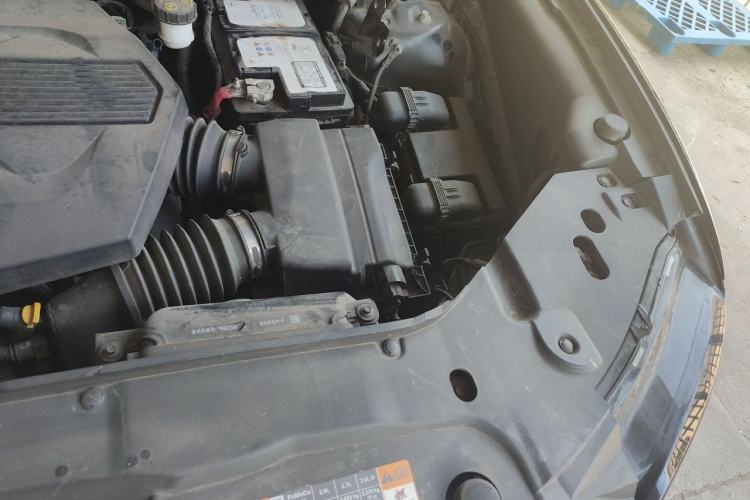 Used Lincoln Nautilus 2019 2.7T Four-Wheel Drive Prestige Edition China VI Standard Engine Bay Left