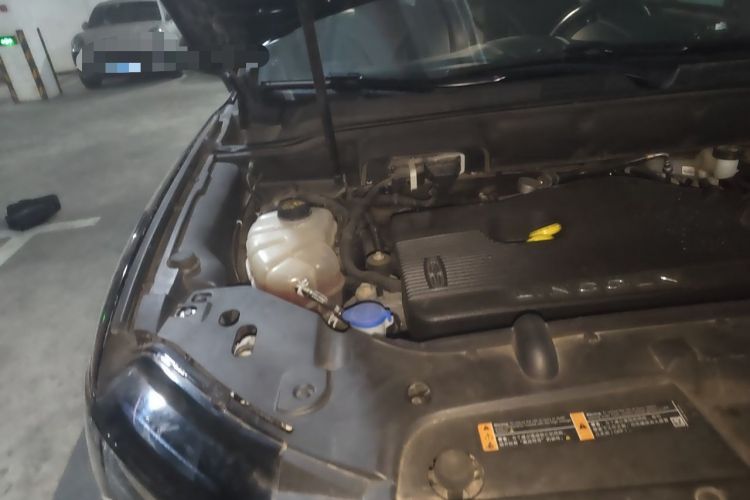 Used Lincoln Nautilus 2019 2.0T Four-Wheel Drive Zunya Edition China VI Standard Engine Bay Right