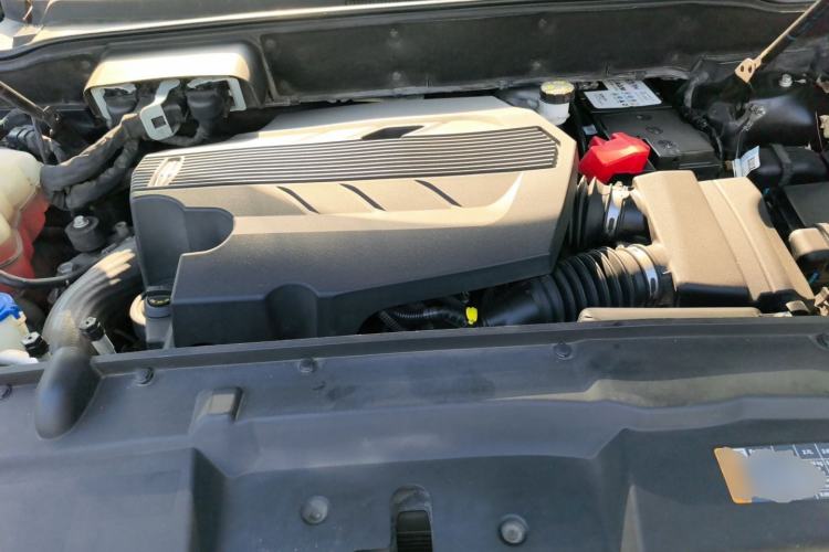 Used Lincoln Nautilus 2019 2.7T Four-Wheel Drive Prestige Edition China VI Standard Engine Bay