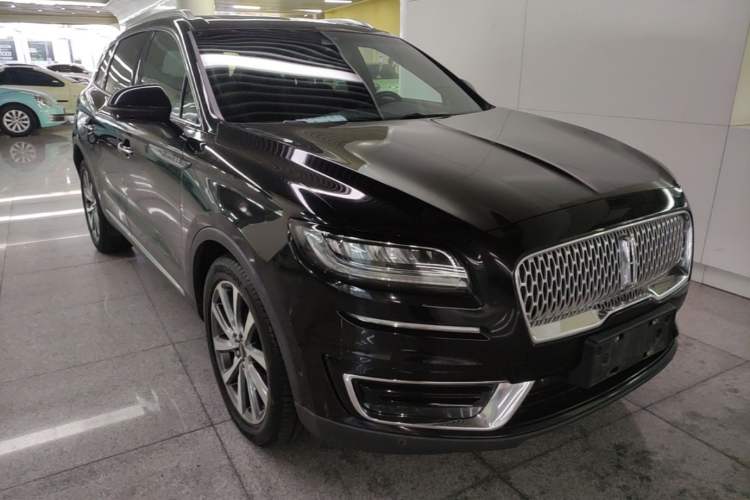 Used Lincoln Nautilus 2019 2.0T Four-Wheel Drive Zunya Edition China VI Standard Front Right 45 Deg