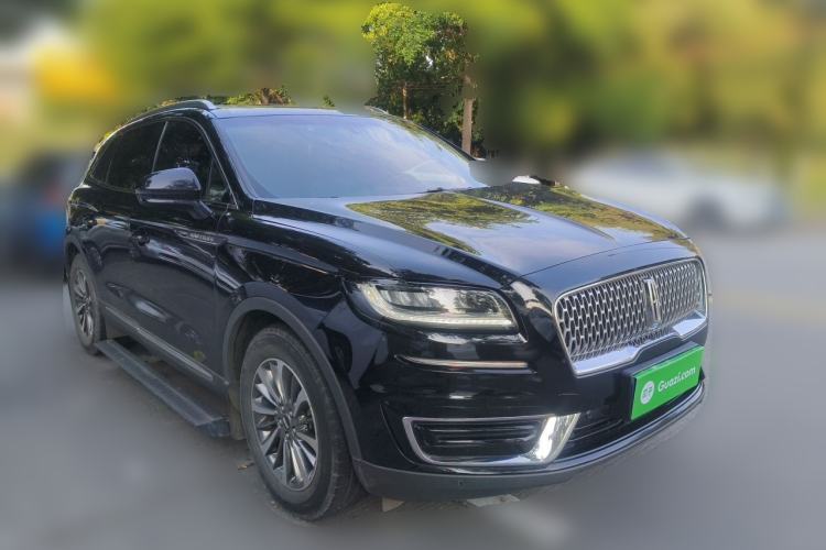 Used Lincoln Nautilus 2019 2.0T Two-Wheel Drive Luxury Edition China VI Standard Front Right 45 Deg
