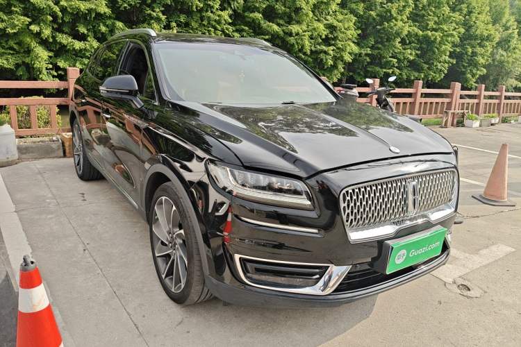Used Lincoln Nautilus 2019 2.7T Four-Wheel Drive Prestige Edition China VI Standard Front Right 45 Deg