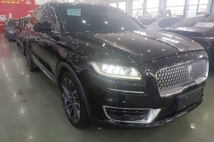 Used Lincoln Nautilus 2019 2.7T Four-Wheel Drive Prestige Edition China VI Standard Front Right 45 Deg