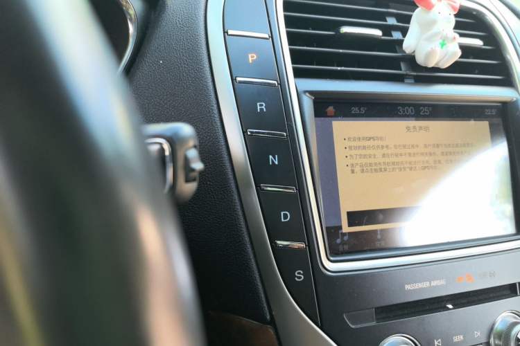Used Lincoln Nautilus 2019 2.7T Four-Wheel Drive Prestige Edition China VI Standard Gear Lever