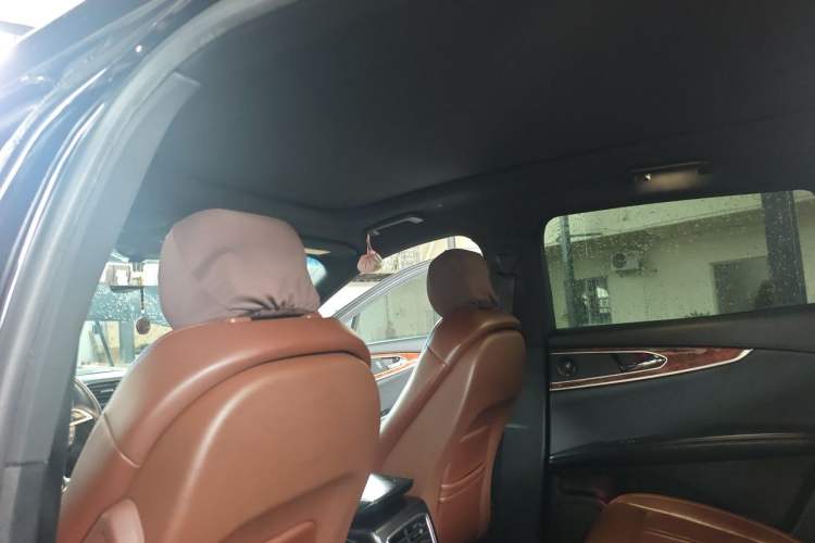 Used Lincoln Nautilus 2019 2.7T Four-Wheel Drive Prestige Edition China VI Standard Headliner