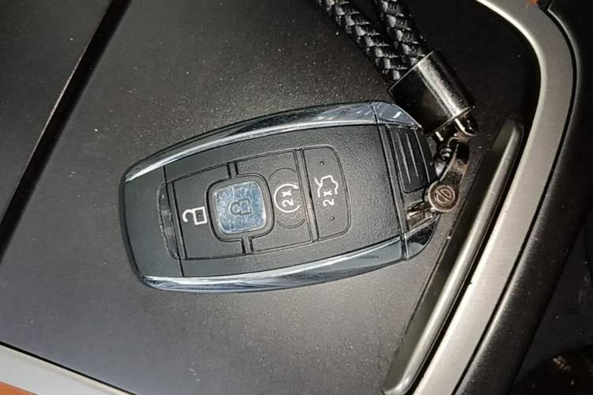 Used Lincoln Nautilus 2019 2.0T Four-Wheel Drive Zunya Edition China VI Standard Interior 1