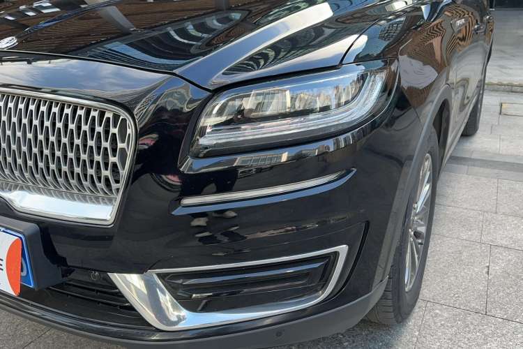 Used Lincoln Nautilus 2019 2.0T Two-Wheel Drive Luxury Edition China VI Standard Left Front Headlight