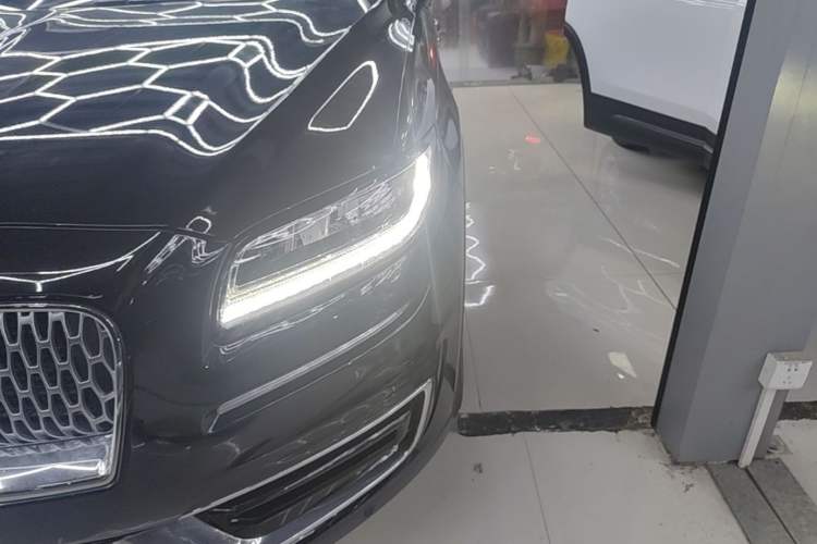 Used Lincoln Nautilus 2019 2.0T Two-Wheel Drive Luxury Edition China VI Standard Left Front Headlight
