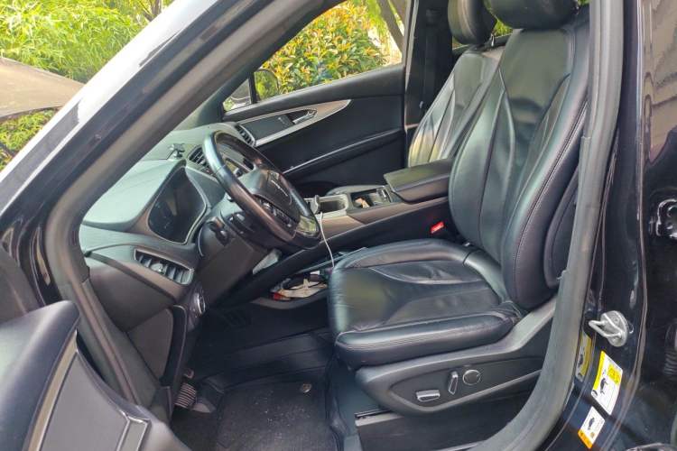 Used Lincoln Nautilus 2019 2.0T Two-Wheel Drive Luxury Edition China VI Standard Left Front Seat