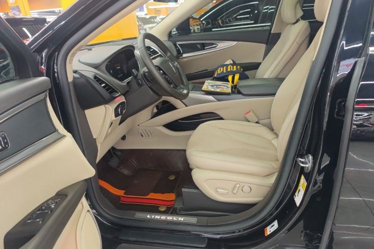 Used Lincoln Nautilus 2019 2.0T Two-Wheel Drive Luxury Edition China VI Standard Left Front Seat