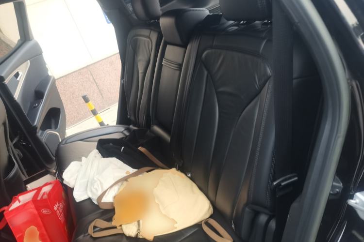 Used Lincoln Nautilus 2019 2.0T Two-Wheel Drive Luxury Edition China VI Standard Left Rear Seat