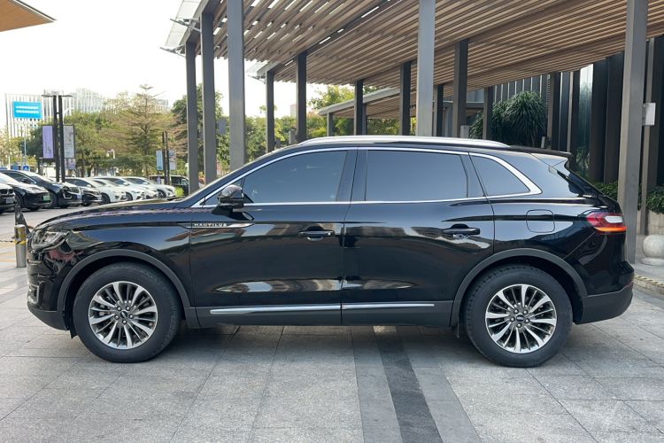 Used Lincoln Nautilus 2019 2.0T Two-Wheel Drive Luxury Edition China VI Standard Left Side