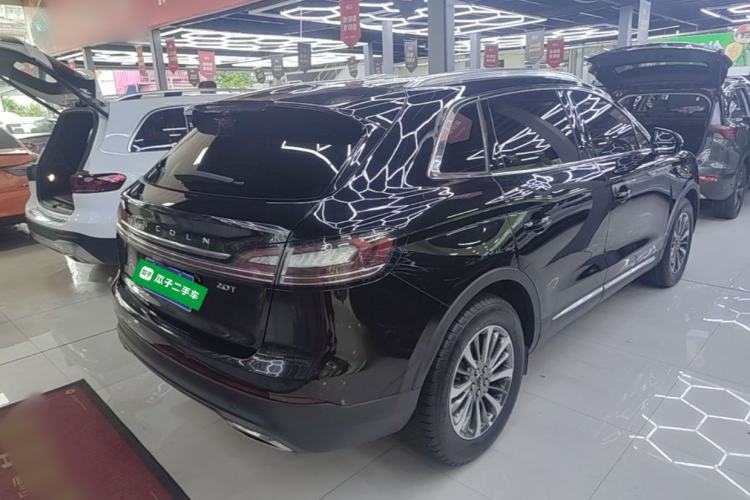 Used Lincoln Nautilus 2019 2.0T Two-Wheel Drive Luxury Edition China VI Standard Rear Right 45 Deg