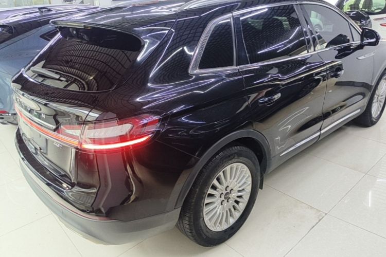 Used Lincoln Nautilus 2019 2.0T Two-Wheel Drive Zunyue Version China VI Standard Rear Right 45 Deg