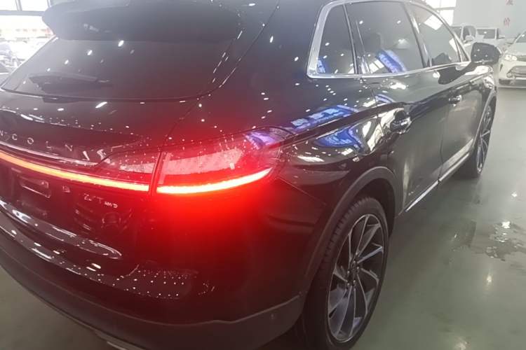 Used Lincoln Nautilus 2019 2.7T Four-Wheel Drive Prestige Edition China VI Standard Rear Right 45 Deg