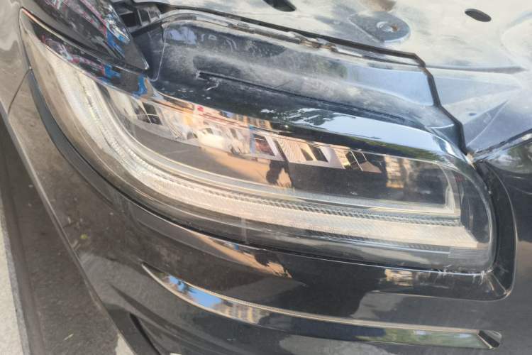 Used Lincoln Nautilus 2019 2.0T Two-Wheel Drive Luxury Edition China VI Standard Right Front Headlight