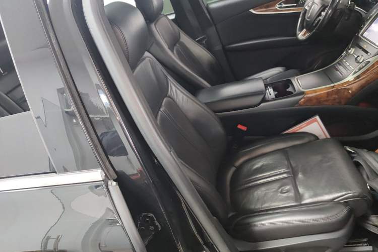Used Lincoln Nautilus 2019 2.7T Four-Wheel Drive Prestige Edition China VI Standard Right Front Seat