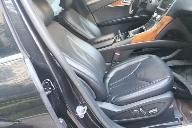 Used Lincoln Nautilus 2019 2.0T Four-Wheel Drive Zunya Edition China VI Standard Right Front Seat