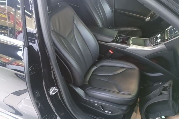 Used Lincoln Nautilus 2019 2.0T Two-Wheel Drive Luxury Edition China VI Standard Right Front Seat