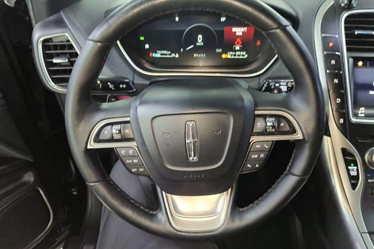 Used Lincoln Nautilus 2019 2.0T Two-Wheel Drive Zunyue Version China VI Standard Steering Wheel