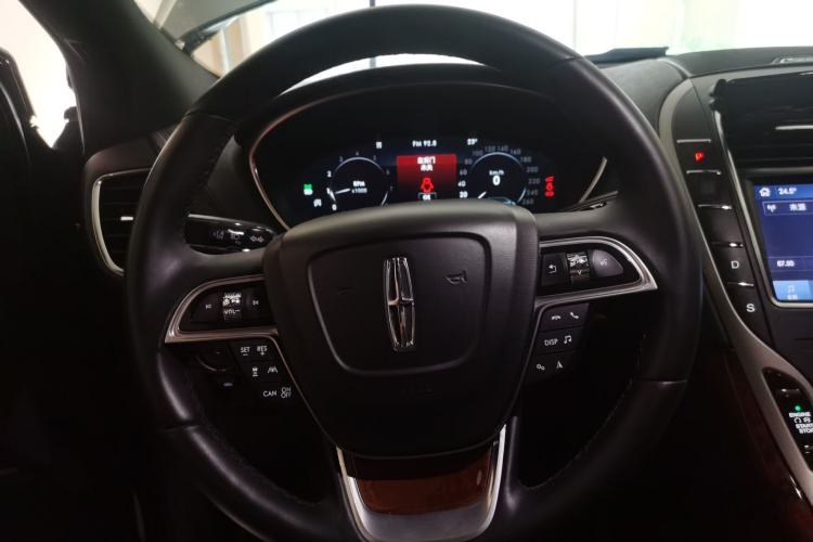 Used Lincoln Nautilus 2019 2.7T Four-Wheel Drive Prestige Edition China VI Standard Steering Wheel