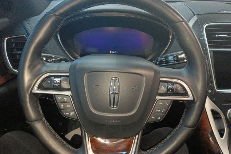 Used Lincoln Nautilus 2019 2.7T Four-Wheel Drive Prestige Edition China VI Standard Steering Wheel
