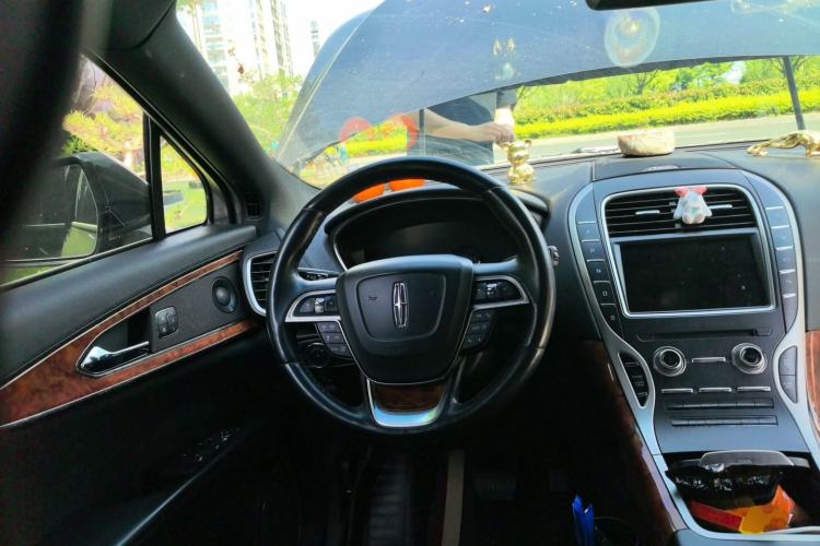 Used Lincoln Nautilus 2019 2.7T Four-Wheel Drive Prestige Edition China VI Standard Steering Wheel
