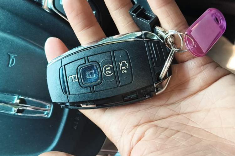 Used Lincoln Nautilus 2019 2.0T Two-Wheel Drive Luxury Edition China VI Standard Vehicle Key