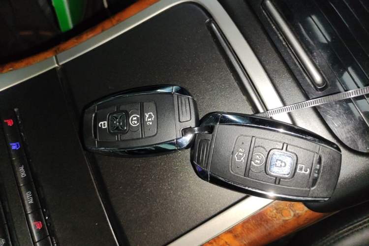 Used Lincoln Nautilus 2019 2.0T Four-Wheel Drive Zunya Edition China VI Standard Vehicle Key