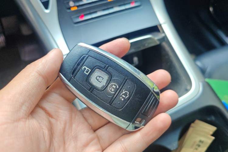 Used Lincoln Nautilus 2019 2.0T Two-Wheel Drive Luxury Edition China VI Standard Vehicle Key