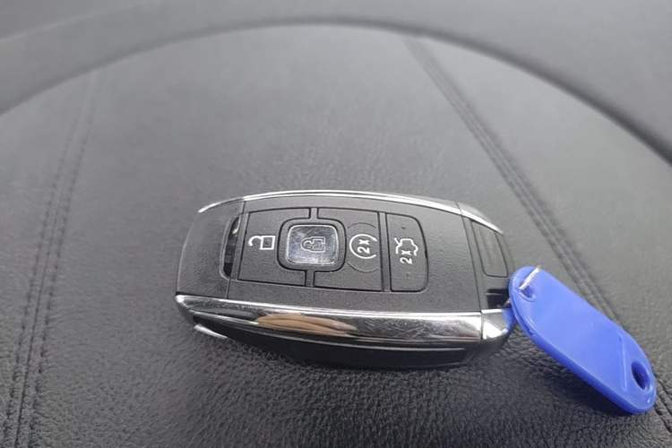 Used Lincoln Nautilus 2019 2.0T Two-Wheel Drive Luxury Edition China VI Standard Vehicle Key