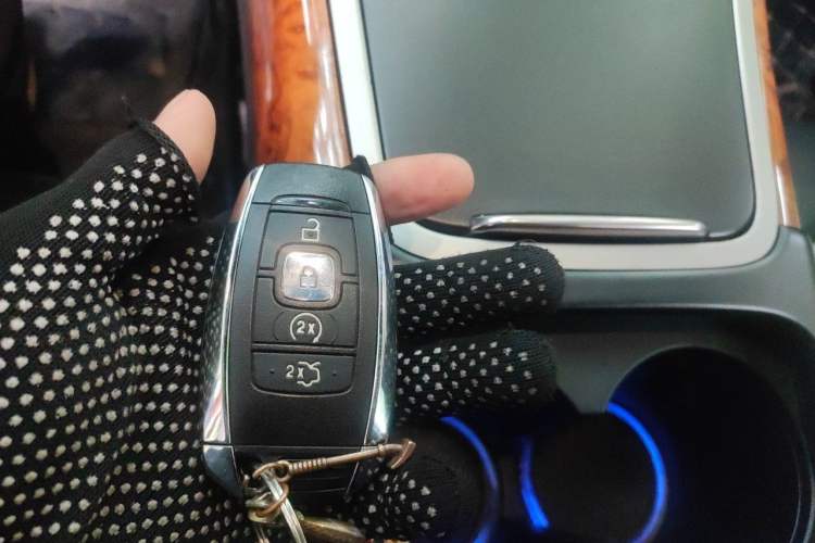 Used Lincoln Nautilus 2019 2.0T Four-Wheel Drive Zunya Edition China VI Standard Vehicle Key