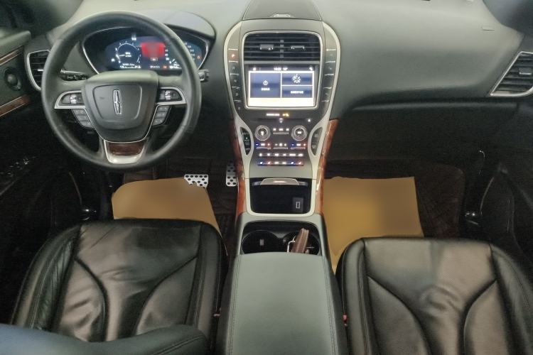 Used Lincoln Nautilus 2019 2.0T Four-Wheel Drive Zunya Edition China VI Standard Center Console