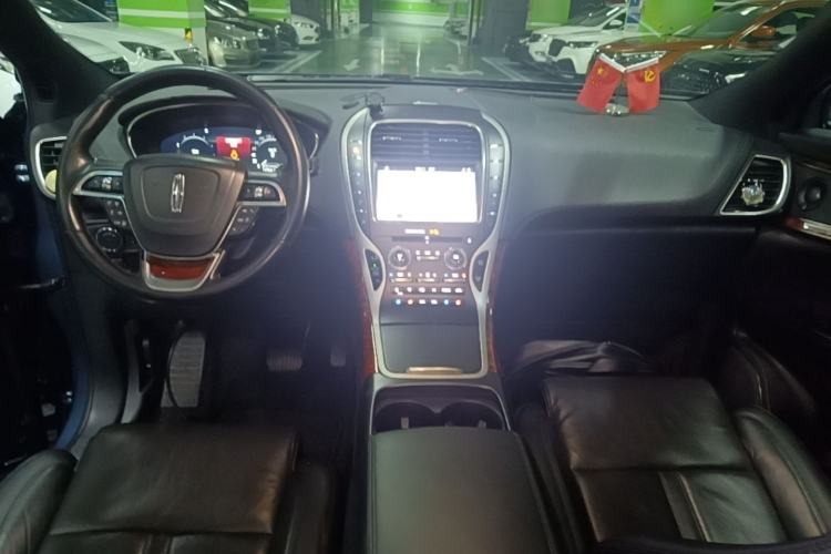 Used Lincoln Nautilus 2019 2.7T Four-Wheel Drive Prestige Edition China VI Standard Center Console