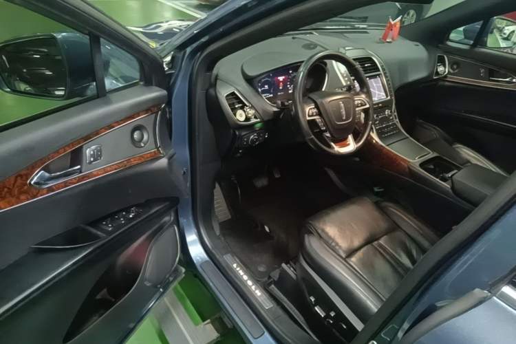 Used Lincoln Nautilus 2019 2.7T Four-Wheel Drive Prestige Edition China VI Standard Driver Seat