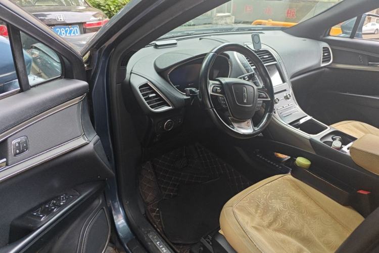 Used Lincoln Nautilus 2019 2.0T Two-Wheel Drive Luxury Edition China VI Standard Driver Seat