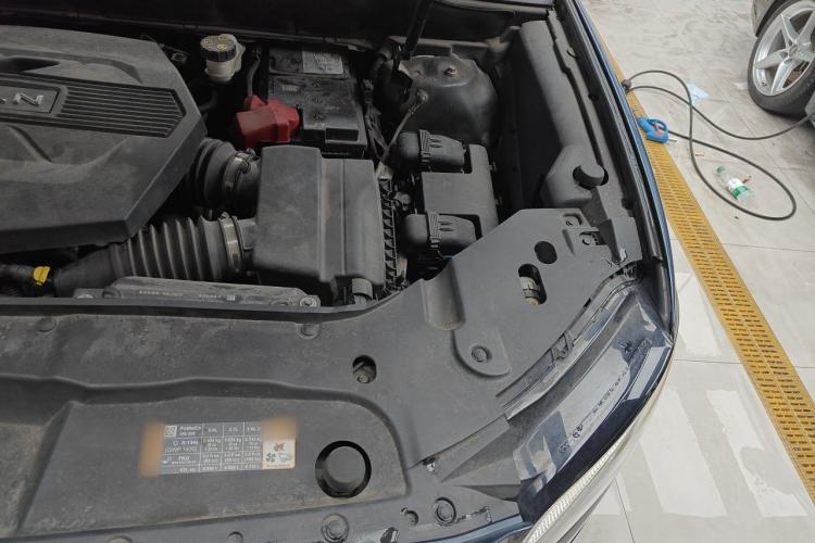Used Lincoln Nautilus 2019 2.7T Four-Wheel Drive Prestige Edition China VI Standard Engine Bay Left