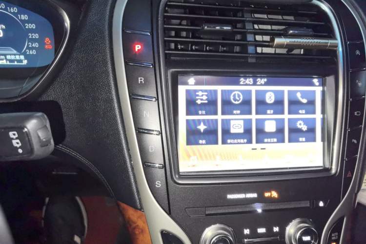 Used Lincoln Nautilus 2019 2.7T Four-Wheel Drive Prestige Edition China VI Standard Gear Lever